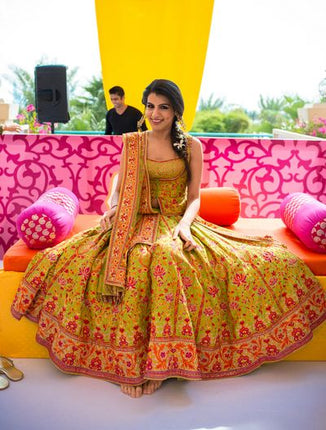 Collection image for: Mehendi