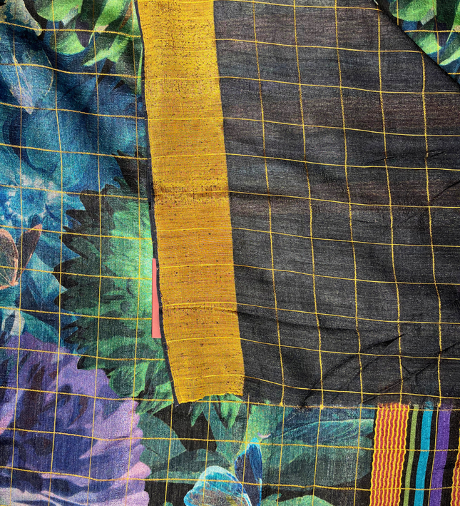 Khadi Cotton Saree – Botanical Floral Print with Handloom Charm